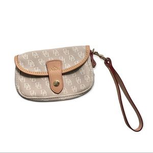 Dooney & Bourke - Signature Wristlet